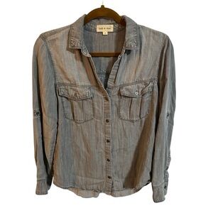 Cloth & Stone Anthropologie Chambray Button Down Shirt